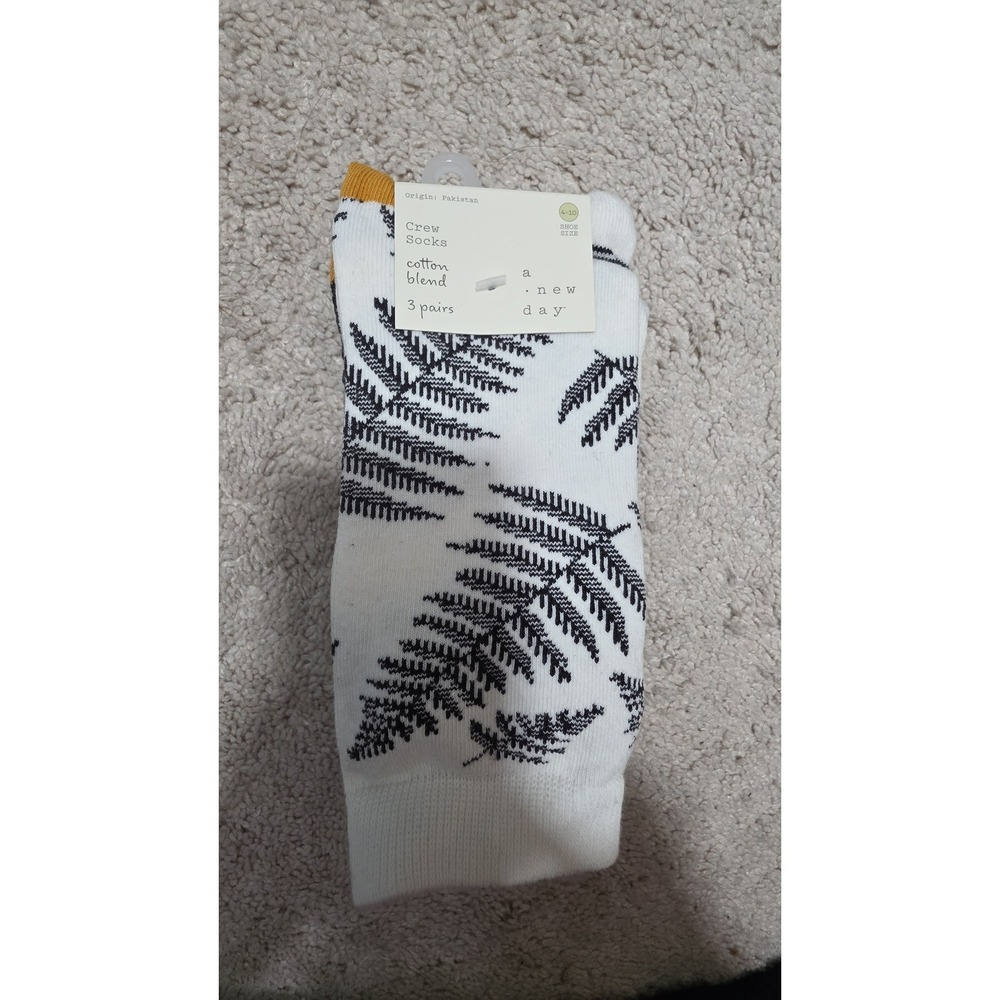 A New Day cotton blend crew‎ socks in a three-pack